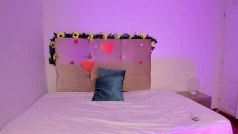 Snapshot of ginelawest chatting on 02-13-25, 01:26 Gine online show from 02-13-25, 01:26