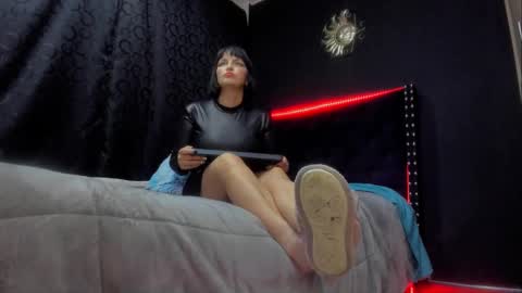 Miss online show from 12-21-24, 11:56