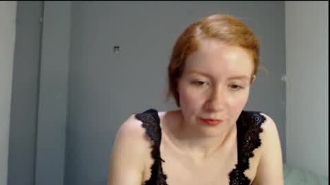 Snapshot of ginger_giirl chatting on 10-29-25, 12:24 Ginger online show from 10-29-25, 12:24