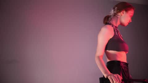 Snapshot of ginger_hugs chatting on 12-14-24, 10:07        im expecting 350 thumbs up on my altar   online show from 12-14-24, 10:07