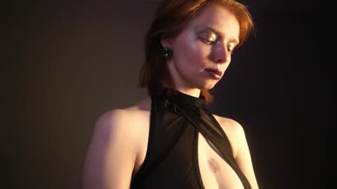 Snapshot of ginger_hugs chatting on 02-18-25, 10:14        im expecting 350 thumbs up on my altar   online show from 02-18-25, 10:14