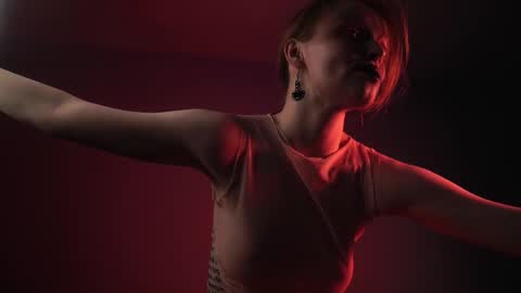 Snapshot of ginger_hugs chatting on 02-20-25, 04:28        im expecting 350 thumbs up on my altar   online show from 02-20-25, 04:28