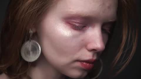 Snapshot of ginger_hugs chatting on 02-23-25, 10:09        im expecting 350 thumbs up on my altar   online show from 02-23-25, 10:09