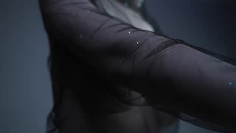 Snapshot of ginger_hugs chatting on 03-05-25, 04:13        im expecting 350 thumbs up on my altar   online show from 03-05-25, 04:13