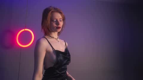 Snapshot of ginger_hugs chatting on 09-09-25, 10:20        im expecting 350 thumbs up on my altar   online show from 09-09-25, 10:20