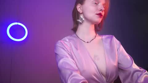 Snapshot of ginger_hugs chatting on 09-13-25, 10:09        im expecting 350 thumbs up on my altar   online show from 09-13-25, 10:09