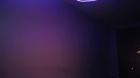        im expecting 350 thumbs up on my altar   online show from 11-04-25, 10:20