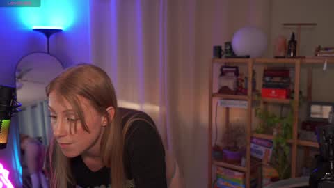 Snapshot of ginger_little chatting on 01-04-25, 04:32 ginger online show from 01-04-25, 04:32