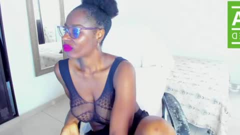  Diana   online show from 06-12-26, 12:37