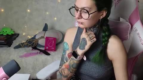 Ginger online show from 01-10-26, 08:49