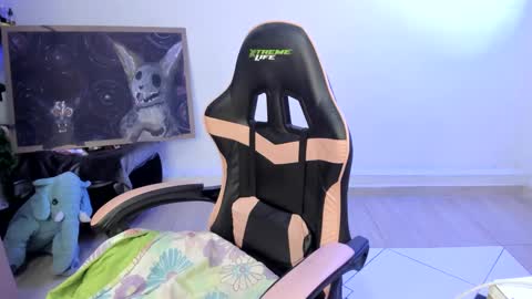 Ginger online show from 12-05-24, 01:03