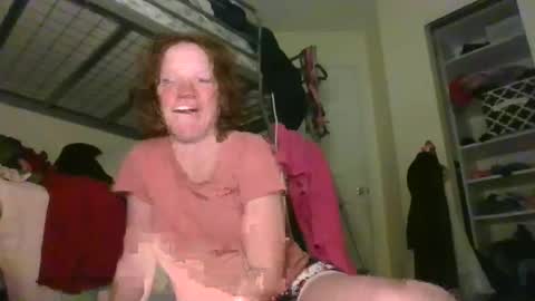 ginger_unicorn21 online show from 02-03-25, 04:14