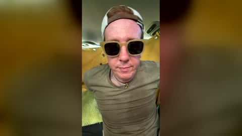 gingerbeer82 online show from 05-17-26, 01:29