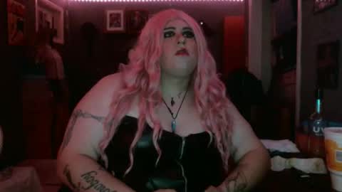 Snapshot of ginny_dominatrix chatting on 12-22-25, 12:40 ginny ray online show from 12-22-25, 12:40