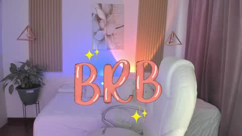 Snapshot of ginnywett chatting on 01-07-25, 08:10 Kendall online show from 01-07-25, 08:10