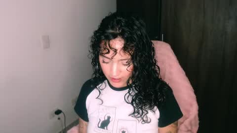 giny_bean online show from 05-02-26, 03:33