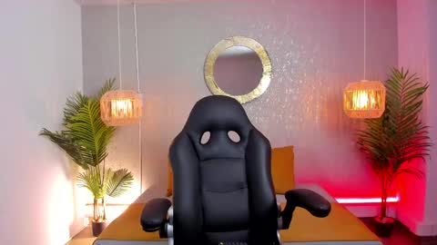 Gio Carangi online show from 05-03-26, 03:12