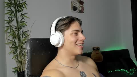 GioRusso online show from 01-27-25, 05:14