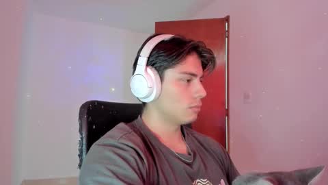 GioRusso online show from 09-30-25, 06:13