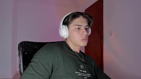 Snapshot of gio_russo chatting on 02-03-26, 10:15 GioRusso online show from 02-03-26, 10:15