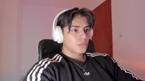 Snapshot of gio_russo chatting on 02-28-26, 02:51 GioRusso online show from 02-28-26, 02:51