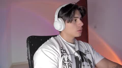 Snapshot of gio_russo chatting on 03-07-26, 05:15 GioRusso online show from 03-07-26, 05:15