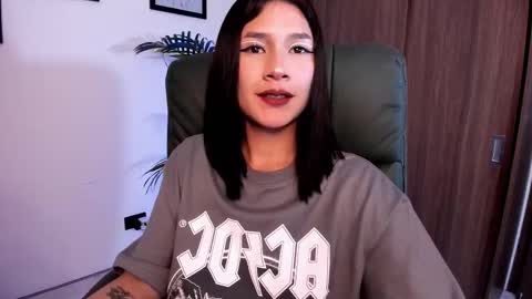 Gigi o Giorgi  online show from 09-30-25, 03:11