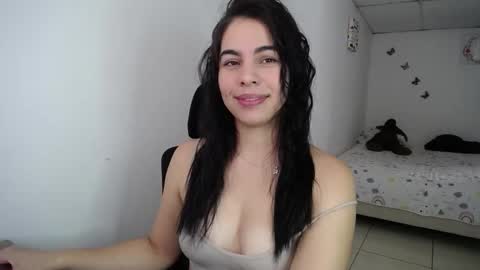 GIO RIVERA online show from 11-10-25, 03:22