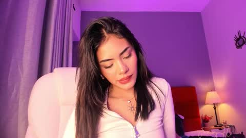 Giovanna  online show from 09-10-25, 06:02