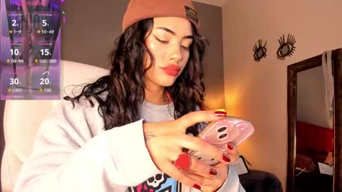 Giovanna  online show from 10-08-25, 04:43