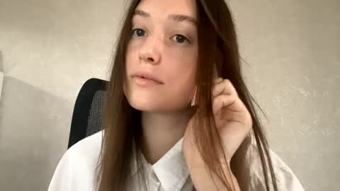 Melisa online show from 04-28-26, 01:26