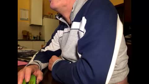 Snapshot of giovanni_1964 chatting on 01-18-26, 04:49 giovanni_1964 online show from 01-18-26, 04:49