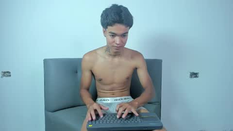 Snapshot of giraldo_giraldo chatting on 01-02-25, 08:46 Giraldo online show from 01-02-25, 08:46