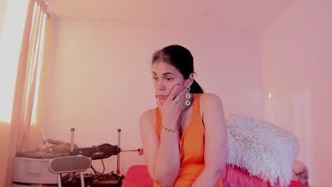 Girasol Walton online show from 02-06-25, 12:26