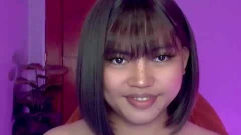 YOUR GIRL AXIE online show from 12-20-25, 11:50