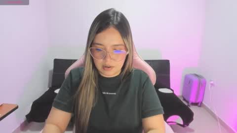 Alana online show from 11-25-25, 09:59