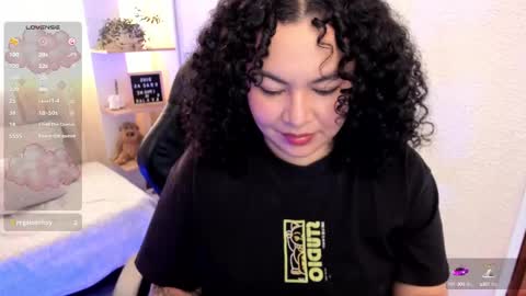 girl_inline online show from 02-21-25, 09:22