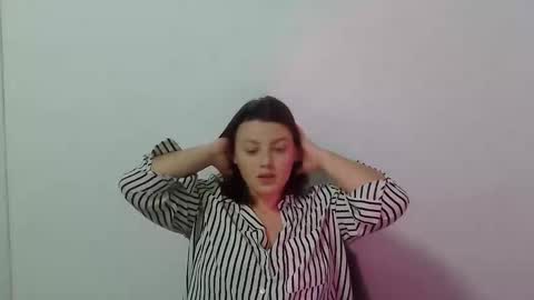 girl_leya online show from 10-12-25, 07:02