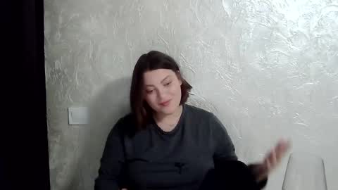 girl_leya online show from 12-14-25, 09:08