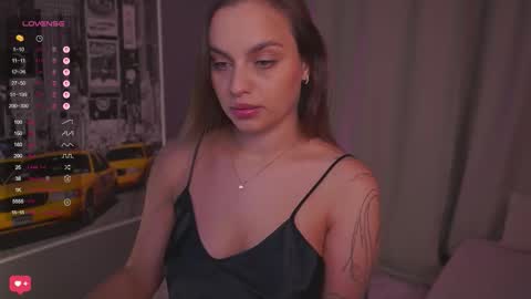 Kate online show from 10-20-25, 05:35