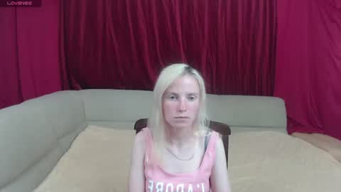 Katia online show from 06-12-26, 02:27