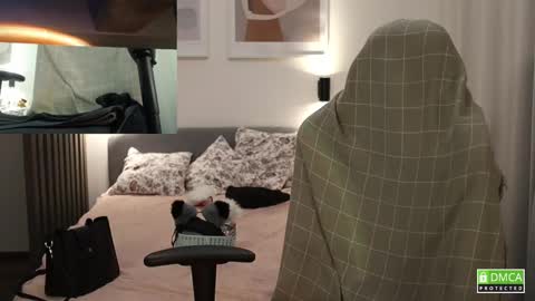 Kristin  online show from 02-15-25, 06:33