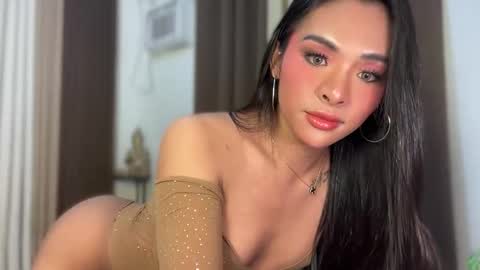 Snapshot of girlcock_dominantfucker chatting on 05-22-26, 11:21 queen ronna online show from 05-22-26, 11:21