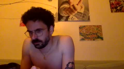 Snapshot of girldontcrybitch chatting on 05-11-26, 01:55 girldontcrybitch online show from 05-11-26, 01:55