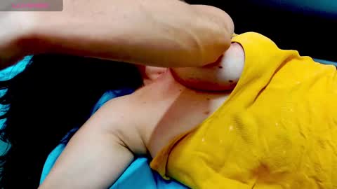 girlkond online show from 02-10-25, 10:09