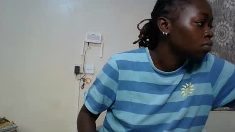 Snapshot of girlnextdoor60 chatting on 05-16-26, 06:32 Sexy online show from 05-16-26, 06:32