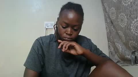 Snapshot of girlnextdoor60 chatting on 06-04-26, 03:34 Sexy online show from 06-04-26, 03:34