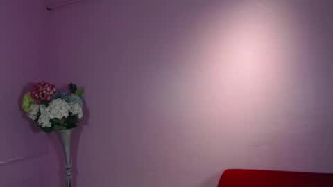 girlstwins online show from 10-23-25, 08:29