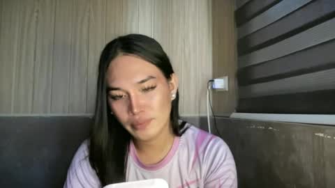 RHAINEEE online show from 07-22-26, 10:34