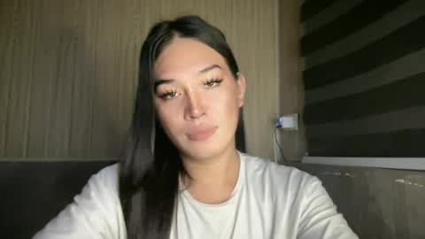 RHAINEEE online show from 07-26-26, 05:31